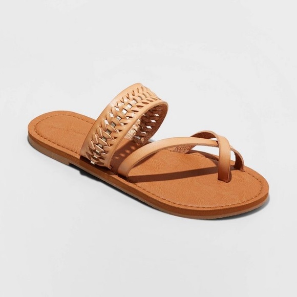 Universal Thread Shoes - Women's Taryn Woven Toe Ring Sandals